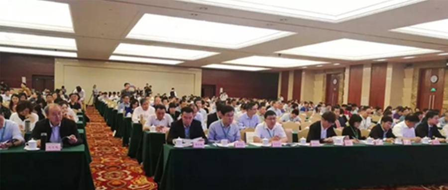 拉斯维加斯网站科技作为理事单元出席2018石化结合会四届二次会员大会及四届五次理事会议